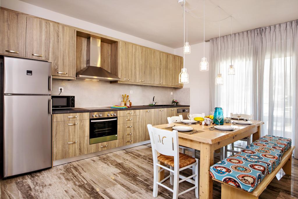 Beachside Apartment In Plakias Centre! Exterior photo